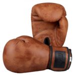 Vintage boxing gloves - Image 4